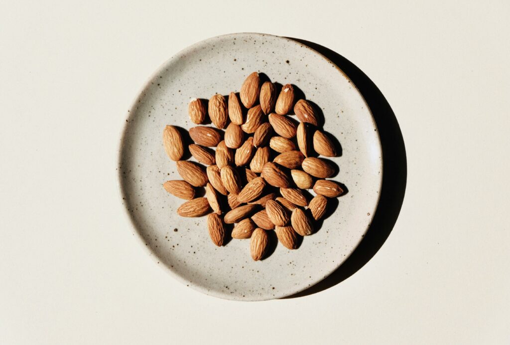 Almonds in the bowl